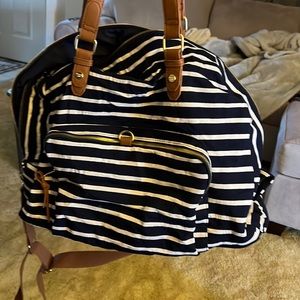 Madden girl weekend travel bag